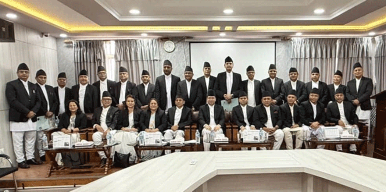 उच्च अदालतका २७ न्यायाधीशले लिए शपथ